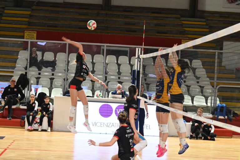 , VICENZA 280326 PALASPORTFIPAV CAMPIONATO SERIE BVICENZA VOLLEY vs ARENA VOLLEY